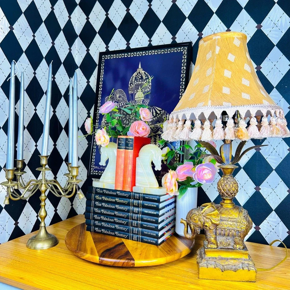 N/A opulent vintage